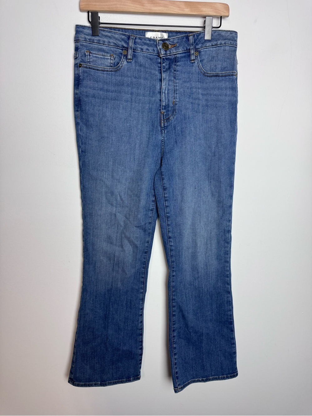 FRAME Le Easy Flare Disarm - Picture 3 of 8